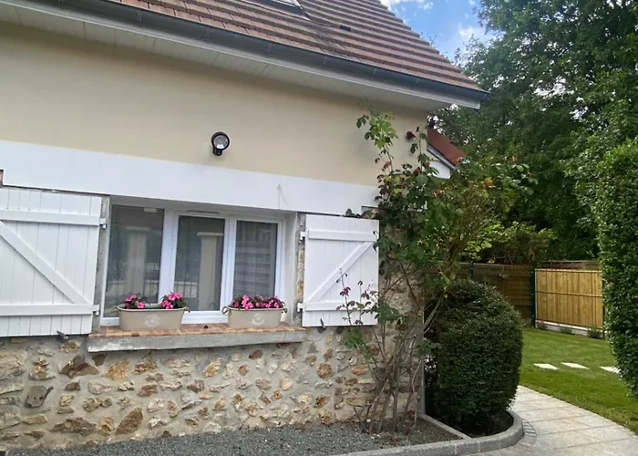 Maisonnette Avec Jardin